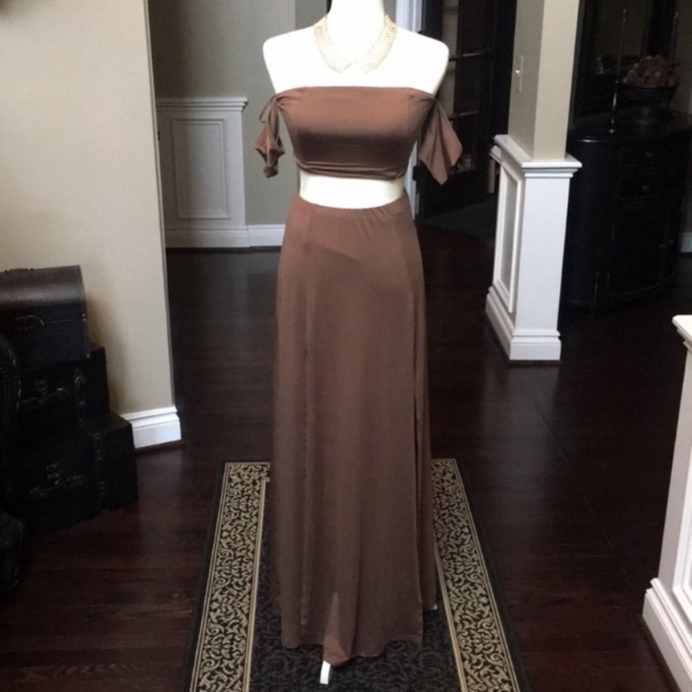 Two piece set - Picture 7 of 7